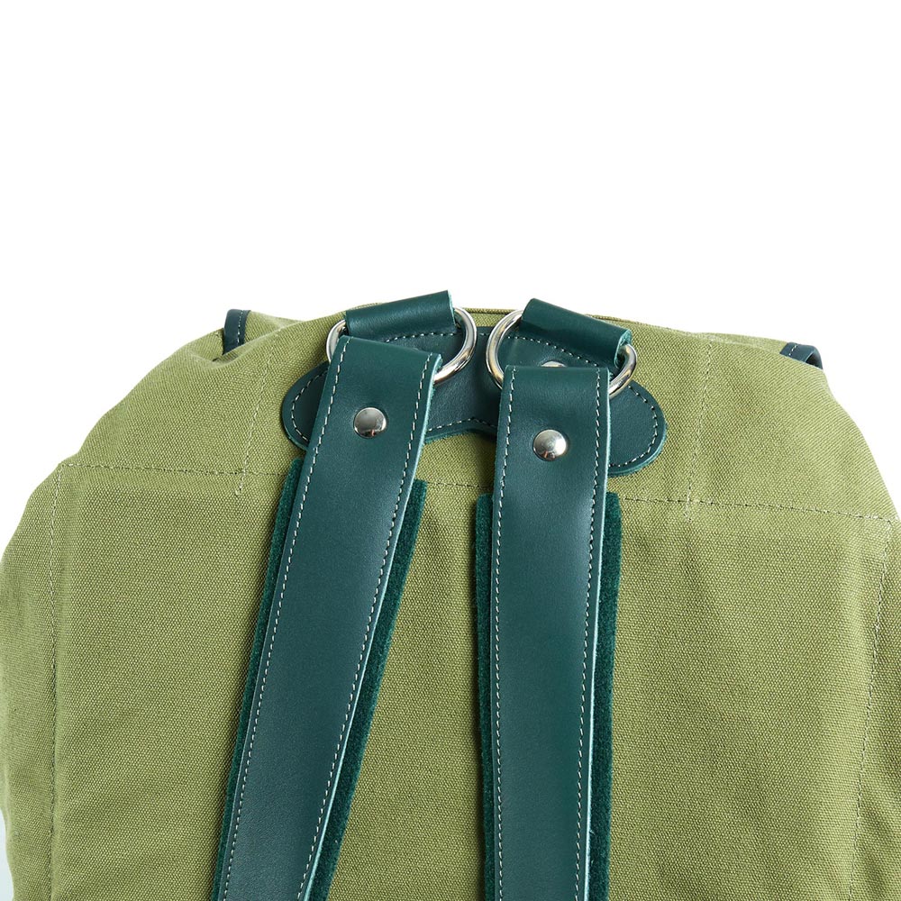 Verstellbarer GroÃer Jagdrucksack mit Spektivtasche Verstellbarer GroÃer Jagdrucksack mit Spektivtasche